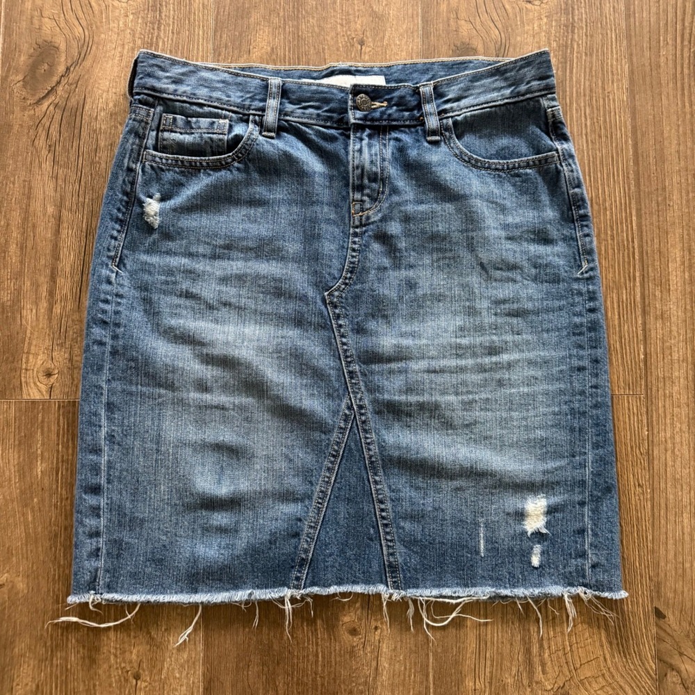 Old Navy Denim Mini Skirt Blue Distressed Raw Hem Slit Y2K Festival Denimcore 4